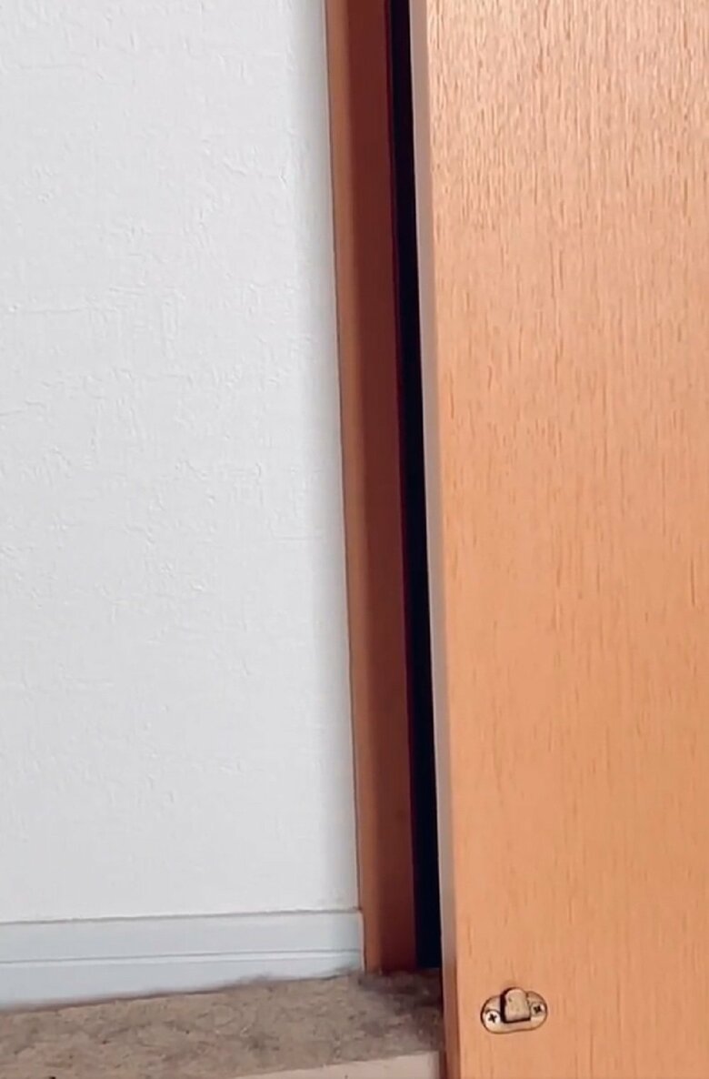 引っ込んでしまう