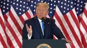 トランプ大統領「引き継ぎ」認めず バイデン氏 法的手段も