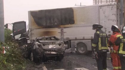 「車の倍くらいの火が出てました」対向車線のトラックと衝突した乗用車が炎上　1時間後に鎮火も3人死亡2人けが　千葉市