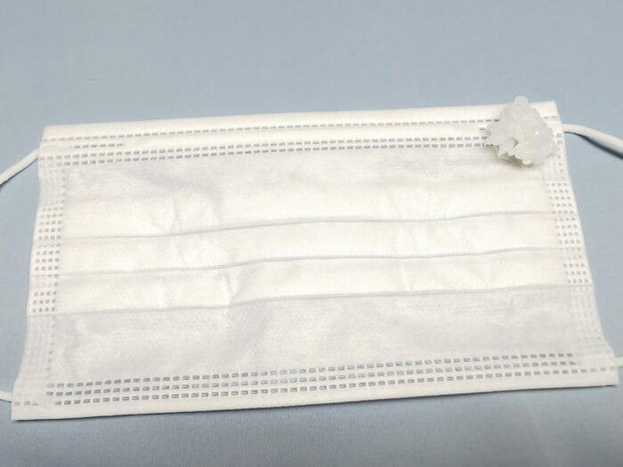 引きで見た白米の食品サンプル
