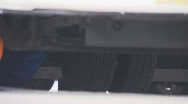 押収されたごみ収集車