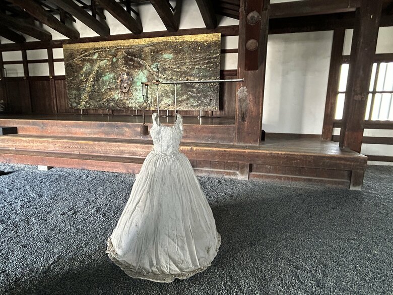 頭部にご注目！」