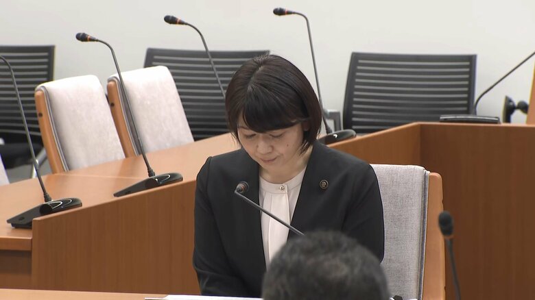 市議会での小川晶・前橋市長（10月2日午前）