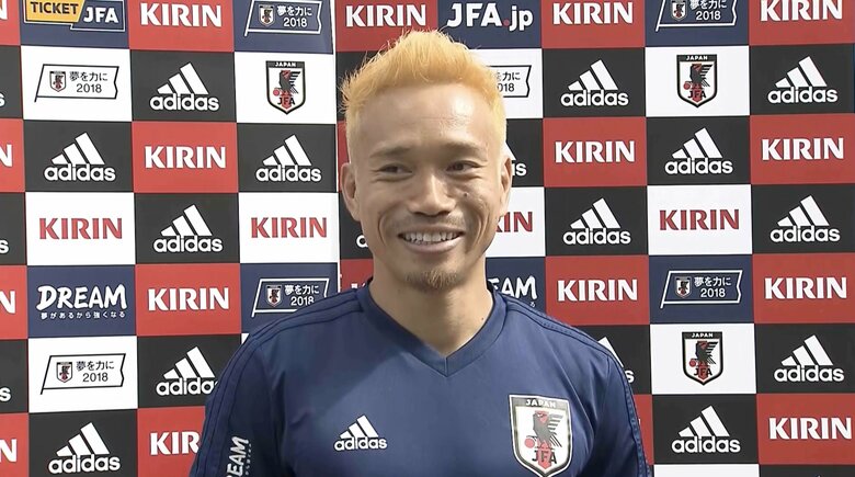 ロシアW杯直前、突如金髪にした長友（2018年）