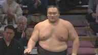 朝乃山が11勝目、十両優勝争いトップの藤凌駕を破る！23日の千秋楽で十両優勝の可能性も　大相撲九州場所14日目結果