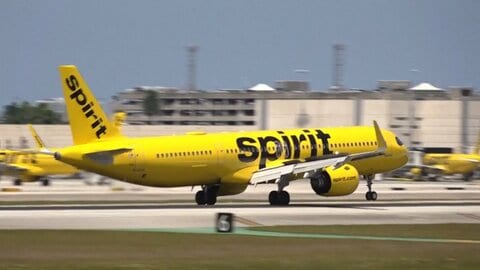 アメリカの格安航空会社スピリット航空会社が事業停止　燃料価格高騰が経営直撃