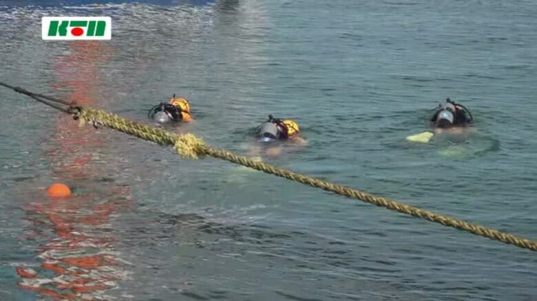 姿が見当たらず…岸壁に錨泊の作業船から作業員が転落して死亡 ,救命用具は着けておらず｜FNNプライムオンライン