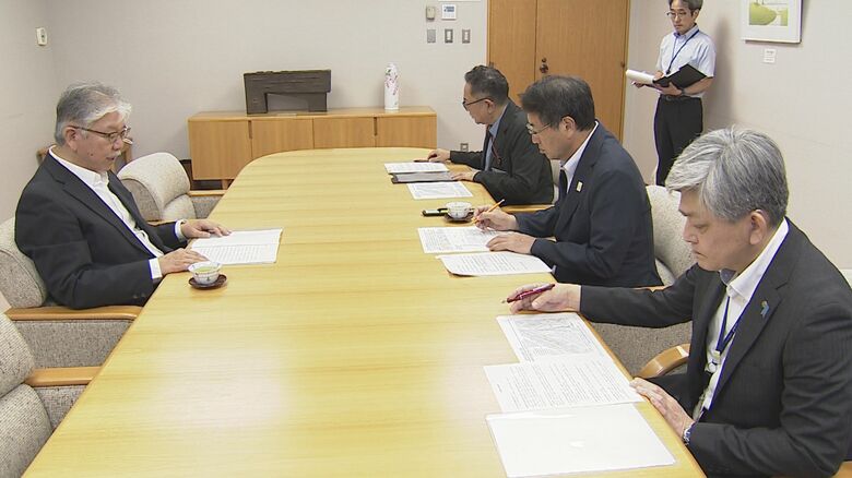 新潟市の“液状化対策” 専門家が方針示す「地下水位低下工法が有効」 地中の水位下げ液状化を抑制｜FNNプライムオンライン