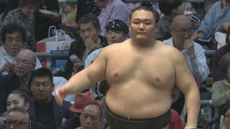 朝乃山が6勝目！ 藤凌駕を寄り切って2連勝【大相撲春場所 10日目結果】｜FNNプライムオンライン
