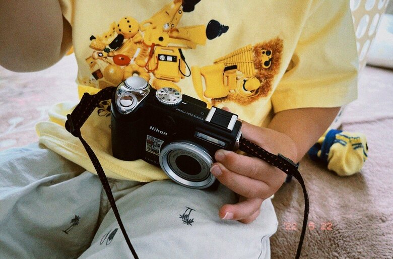 写真を撮影したカメラ