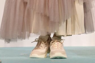 前田敦子 スニーカーは Akb時代も母になった今も 1歳長男とのおそろいを楽しむ私生活語る