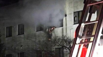 「下宿で火災が起きた、廊下に煙が充満している」3階建て共同住宅で火事…70代女性が煙を吸い軽傷＜北海道函館市＞