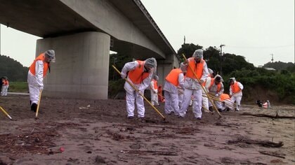 東日本大震災から15年半　今も続く行方不明者捜索　福島・富岡町で河口付近を捜索　岩手・陸前高田市では犠牲者追悼