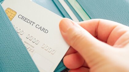 クレジットカードの平均保有枚数は2.84枚　入会のきっかけは「年会費が無料」がトップ