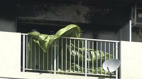 東京・荒川区の都営住宅で火事　8階の一室が焼け3人けが、消防23台出動