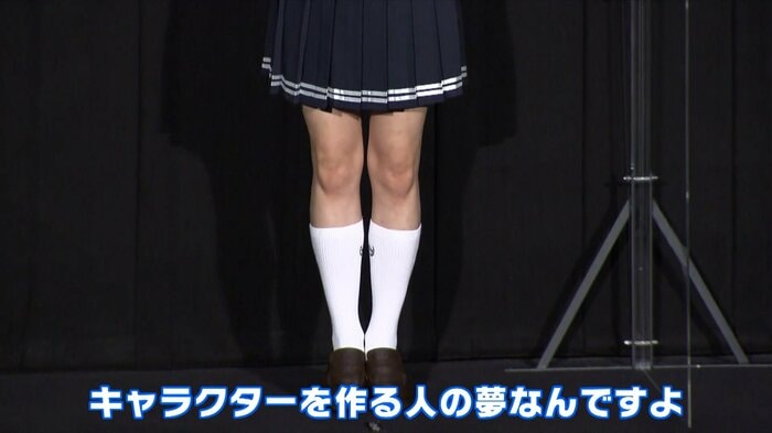 監督もセーラー服姿に感激