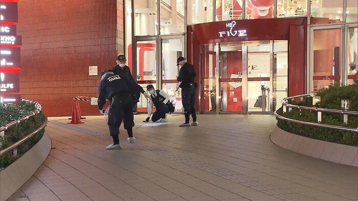 転落・巻き添え事故があった大阪・梅田 10月