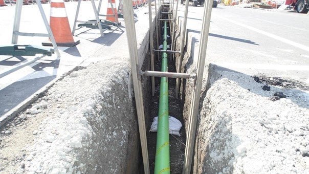 敷設工事中の水素パイプライン 提供:東京ガス