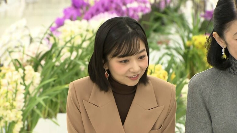 「お花のモチーフで作られているんですね」佳子さま花壇など観賞　秋篠宮ご夫妻と親子揃って「関東東海花の展覧会」へ｜FNNプライムオンライン