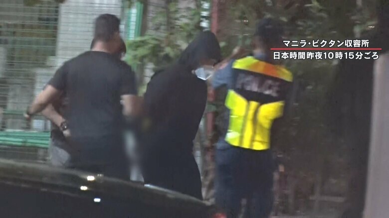 うつむいたまま車に乗り込む渡辺容疑者