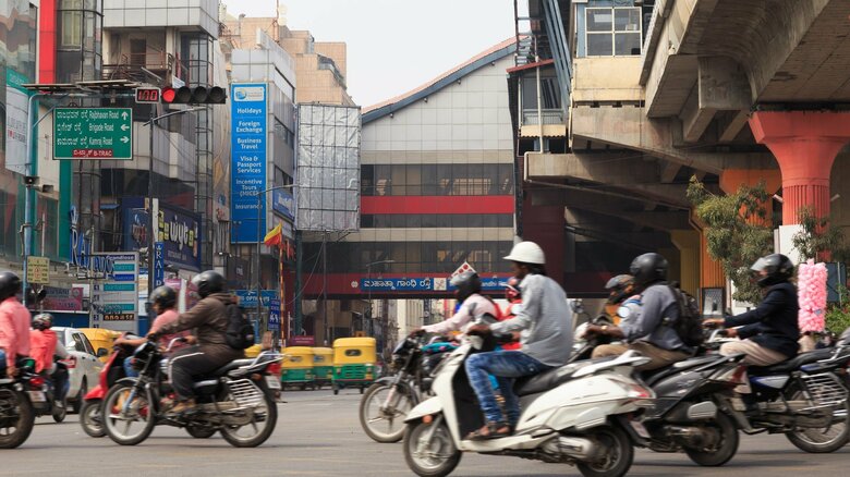 SARSは2002年に中国での症例に始まり32の国や地域に拡大