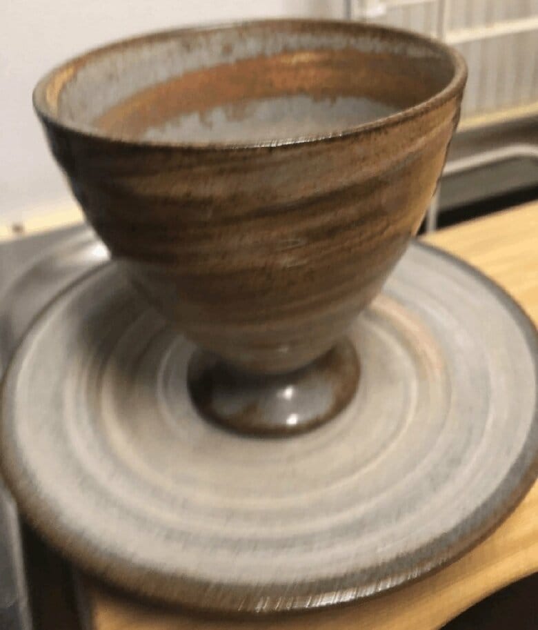 はまってしまったのは、母親からもらったというソーサー