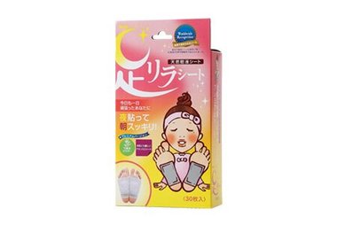 飯豊まりえさんがCMに出演中のフットケア「足リラシート」が、この度3冠を獲得しました!(日本マーケティングリサーチ機構調べ)