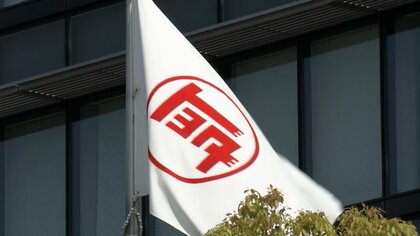 トヨタが純利益見通し2兆9300億円に上方修正　トランプ関税の影響懸念も販売台数の増加などで改善図る