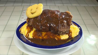 メニューには“オムカツドーン”…デカ盛りグルメ店「Mogu」 オーナーも食べきれないレベル【三重発】