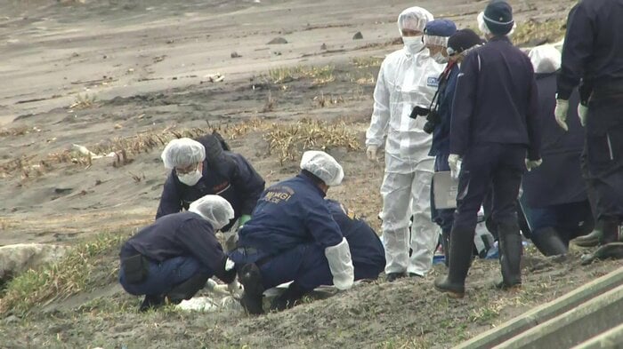 警察の鑑識作業