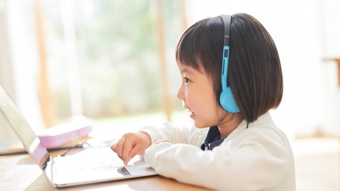 「休校は英語ネイティブ脳みそになるチャンス」子どもにおすすめ在宅英語学習法
