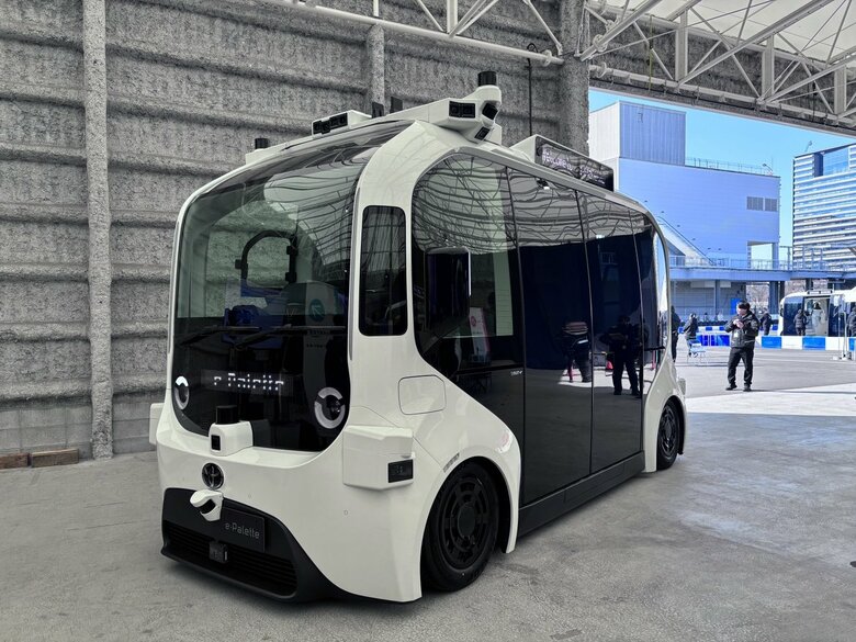 トヨタの次世代モビリティ「イーパレット」バス用途などで自治体から引き合い　2027年に自動運転レベル4目指す｜FNNプライムオンライン