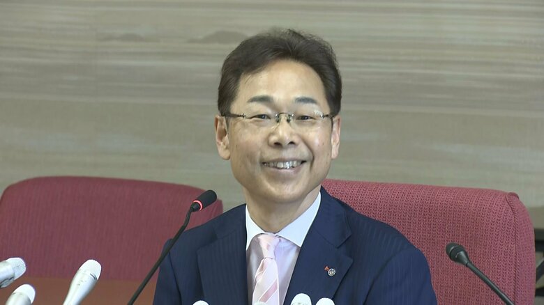 愛知県東郷町の井俣憲治町長