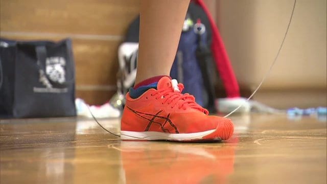 ワイヤーの縄を使うため傷が絶えない