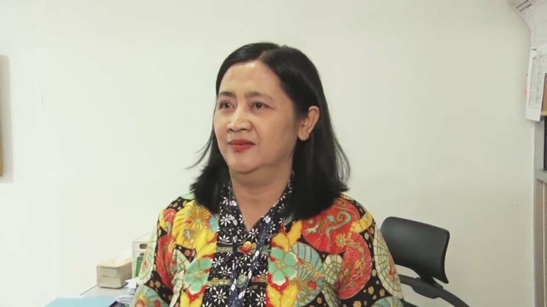 上皇ご夫妻が訪問された時、当時大学生で現在副学長になったファニーさん（55）