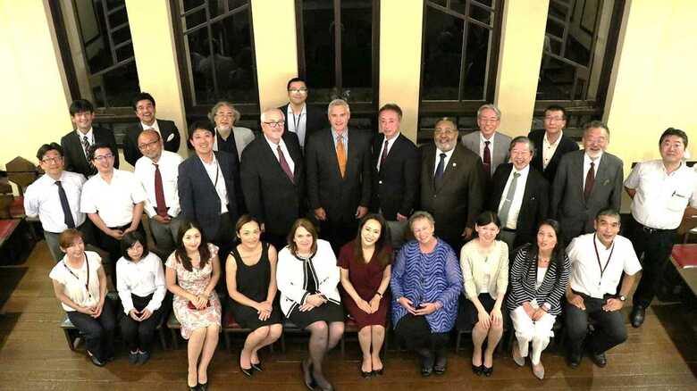 元FEMA長官やカリフォルニア州危機管理官らと日本人実務家たちの交流会