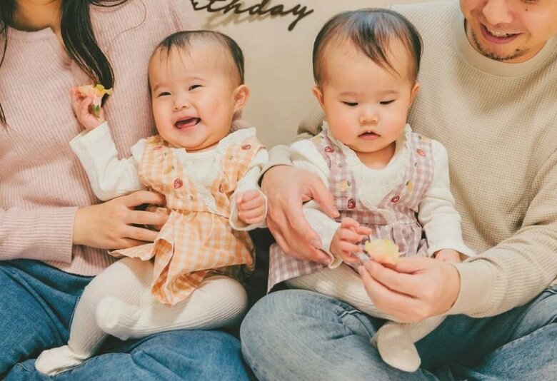 美蘭ちゃん（左）と胡桃ちゃん（2024年1月撮影）