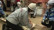 「姿勢低く、頭守って」さっぽろ地下街で防災訓練“北海道・三陸沖後発地震注意情報”が発表される中…テナント従業員らが避難誘導や負傷者の救出方法など確認…震度6強の地震を想定〈北海道札幌市〉