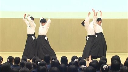 女子校で痴漢対策の護身術講座　警視庁の合気道教師が指導　中高生が実践的な対処法学ぶ