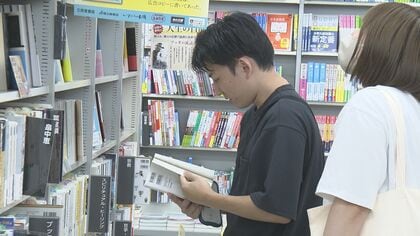 入店時は“顔認証”で万引き防止…『夜間無人営業』で売上がアップした書店 本と24時間出会える体験も魅力に