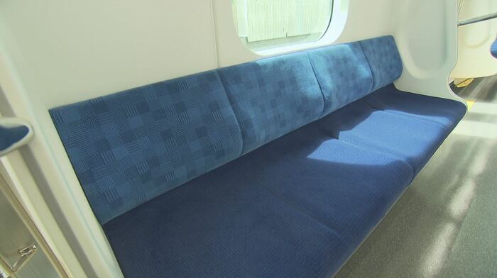 新型車両の座席