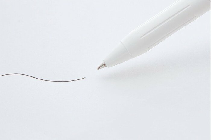 水性ゲルボールペン「サラサクリップ」(提供:株式会社コクヨ)