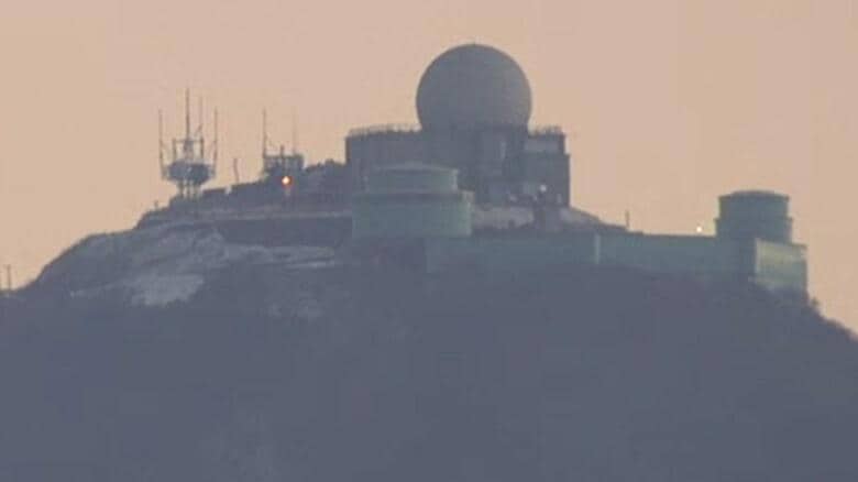 【速報】福岡で初冠雪を観測　平年より23日 昨冬より14日遅い初冠雪　3日明け方にかけて山地・平地とも大雪となるおそれ続く｜FNNプライムオンライン