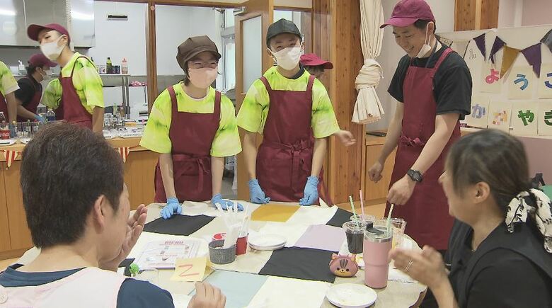 生徒が主役！信州大学付属特別支援学校で期間限定カフェ　接客も調理も会計も！「客の笑顔がうれしい」　長野市｜FNNプライムオンライン