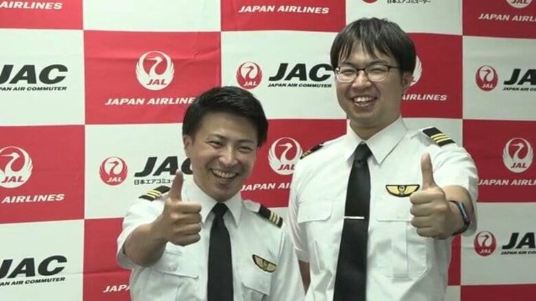 鹿児島大学と日本エアコミューターの「パイロット養成プログラム」 1期生2人が奄美・屋久島へ初フライト 奄美で90歳の祖父母が祝福|FNNプライムオンライン