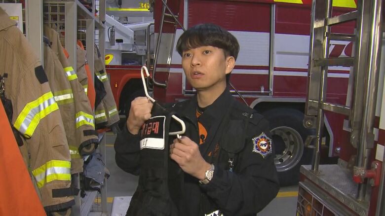 事故当時の状況を語る、イ・ワンス消防士