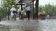 「洗濯物が乾かない」列島で大雨、東京は最長33日連続の長雨に　台風26号が1日ごろ関東接近へ　土砂災害など警戒