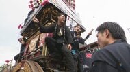 「気持ちが晴れる」新湊曳山祭が震災復興の象徴に　液状化被害で町を離れた住民も祭りに笑顔 「イヤサ～！」13基の曳山が威勢よく町を練り歩く