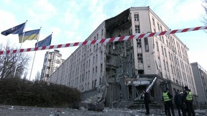 ロシア軍 キーウを攻撃　1人死亡20人負傷　日本人カメラマンも負傷　