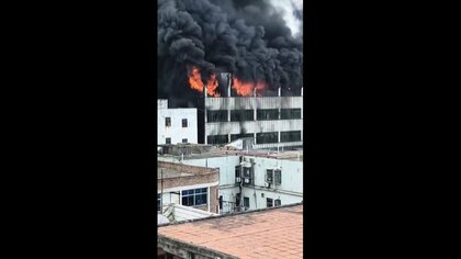 靴工場で火災28人死亡　2日前の消防検査で廊下に多くの物が置かれ当局が責任者らを拘束　中国・福建省
